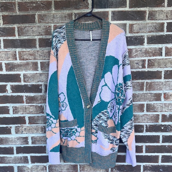 Free People Sweaters - FREE PEOPLE CARDIGAN
